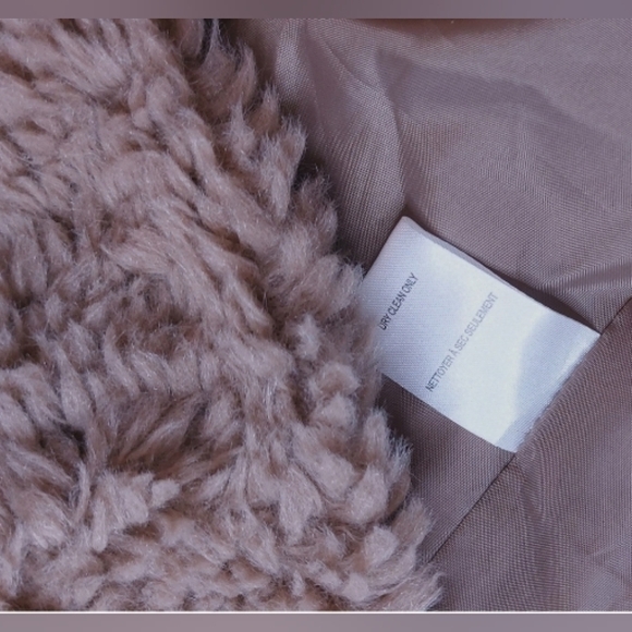 Democracy Teddy Coat Faux Fur Open Front Size Small Cozy Comfy Soft Lined - Picture 8 of 10